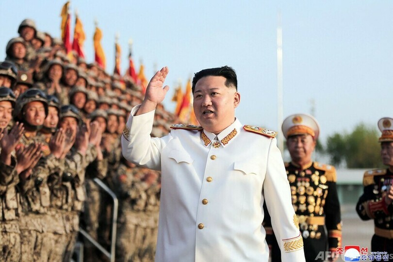 金正恩氏、核兵器「先制」使用も辞さず