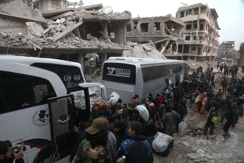 シリアの東グータ、反体制派が最後から2つ目の支配地からも撤退