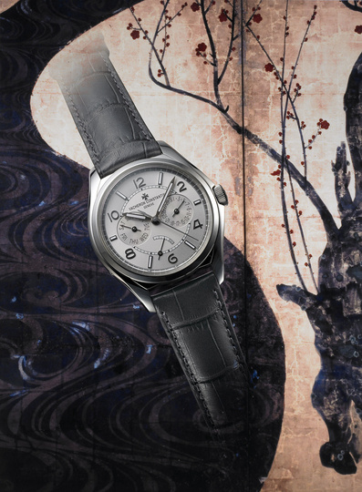 VACHERON CONSTANTIN ヴァシュロン・コンスタンタン / 新コレクションのケースは銀色に輝く VACHERON CONSTANTIN ヴァシュロン・コンスタンタン / 新コレクションのケースは銀色に輝く
