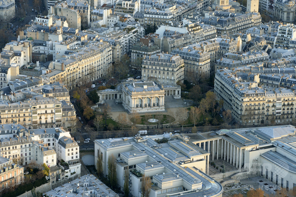 全裸で美術鑑賞、仏美術館がヌーディスト向けツアー実施へ 全裸で美術鑑賞、仏美術館がヌーディスト向けツアー実施へ