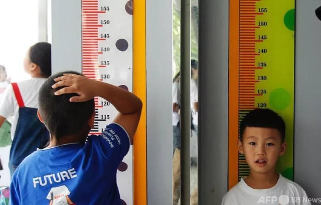 中国の19歳男女の平均身長 東アジアで1位 写真1枚 国際ニュース：AFPBB News
