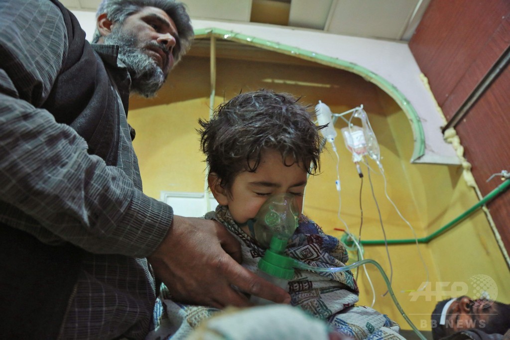 シリア爆撃、ロシアは停止へ「影響力」行使を 米政府が圧力 写真4枚 国際ニュース:AFPBB News