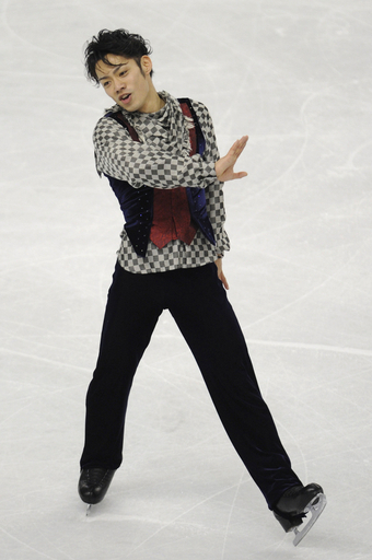 高橋が初優勝 小塚10位、10世界フィギュア 写真30枚 国際ニュース