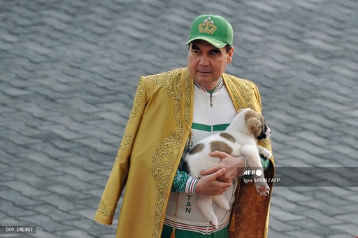 トルクメニスタン大統領 国犬 アラバイ の祝日を制定 写真6枚 国際ニュース Afpbb News