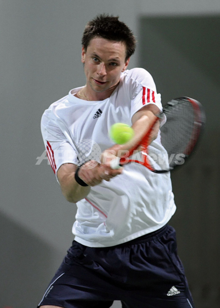 ＜男子テニス・カタール・エクソン・モービル・オープン 2007＞ソデルリング ストレート勝ちで準決勝へ カタール 写真18枚 国際ニュース