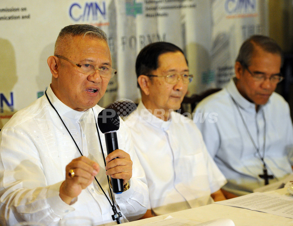 教義に反する政治家を狙い撃ち、比カトリック教会が「踏み絵作戦」 写真1枚 国際ニュース:AFPBB News