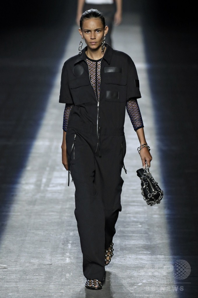 「アレキサンダー ワン」16年春夏コレクション