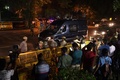 インドのアタル・ビハリ・バジパイ元首相の遺体をニューデリーの自宅に運ぶ車（2018年8月16日撮影）。(c)PRAKASH SINGH / AFP