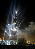 アラブ首長国連邦（UAE）ドバイ（Dubai）の世界一の超高層ビル「ブルジュ・ドバイ（Burj Dubai、正式名ブルジュ・ハリファ（Burj Khalifa））」の落成式（2010年1月4日撮影）。(c)AFP/KARIM SAHIB