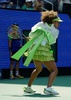 全米オープンテニス、女子シングルス1回戦。試合前のウオーミングアップに臨む大坂なおみ（2024年8月27日撮影）。(c)TIMOTHY A. CLARY / AFP