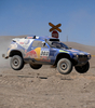 ダカールラリー2010（%%Dakar Rally 2010%%）第7ステージ（イキケからアントファガスタ、競技区間600キロメートル（総距離641キロメートル））。5時間45分50秒を記録し、四輪部門で3位に入ったフォルクスワーゲン（%%Volkswagen%%）のカルロス・サインツ（%%Carlos Sainz%%）。（2010年1月8日撮影）(c)AFP/GABRIEL BOUYS
