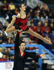 13-14フィギュアスケートグランプリGPシリーズ第2戦、スケート・カナダ（2013 Skate Canada International）ペア・フリースケーティング（FS）。演技に臨むイタリアのステファニア・ベルトン（Stefania Berton）/オンドレイ・ホッタレク（Ondrej Hotarek）組（2013年10月26日撮影）。(c)AFP/Getty Images/Dave Sandford