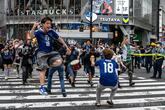 「最高の景色へ」 日本の決勝T進出で歓喜に沸く渋谷 サッカーW杯