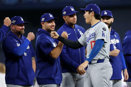 ブルージェイズがドジャース圧倒、ワールドシリーズ初戦制す 写真9枚