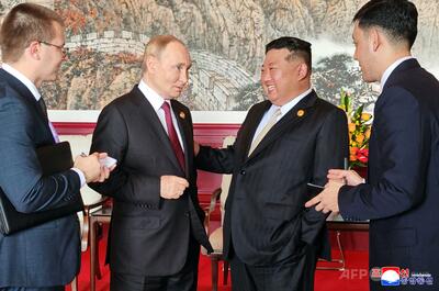 金正恩氏、プーチン氏に「神聖な戦争」への「変わらぬ支持」表明