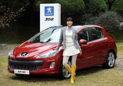 ソウルで「プジョー308SW」新型車発表