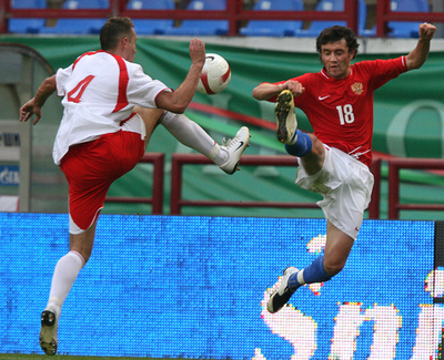 ロシア ホームでポーランドと引き分ける