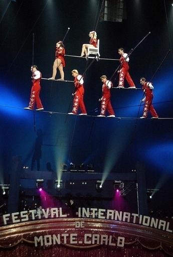 ナイアガラの滝で1世紀ぶりに綱渡り開催へ