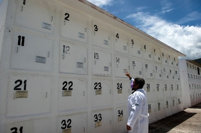 遺体安置所を圧迫する暴力事件  行方不明者も急増 メキシコ