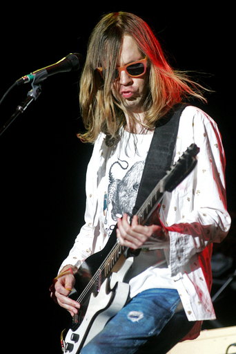 ロックバンドのベック チリでコンサート開催