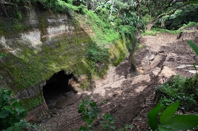 矯正局長、刑務所内に脱出トンネル？ 本人は「ダイビング用プール」と釈明 比