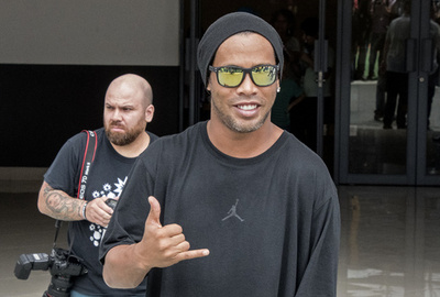 ロナウジーニョの政界進出、報じられた政党は出馬合意を否定