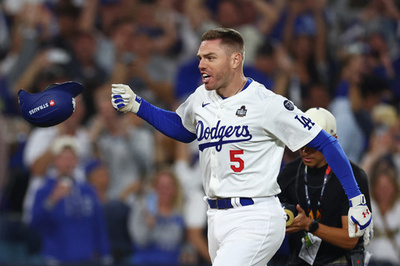 フリーマンが逆転サヨナラ満塁弾 ドジャースWS初戦で劇的白星