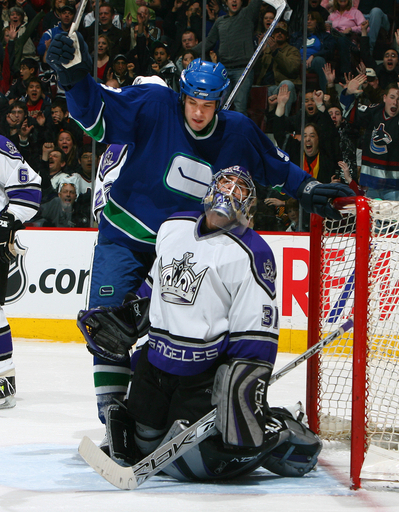 ＜06-07NHL＞カナックス キングスを破り今季48勝目を挙げる - カナダ