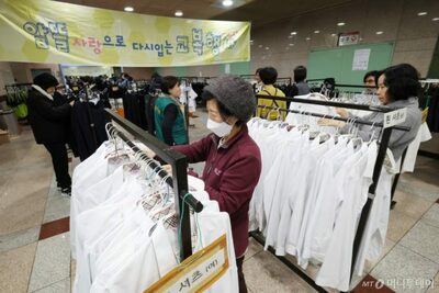 制服60万ウォンは本当？…韓国・大統領が「価格点検」指示、業界は“特殊事例”と反論