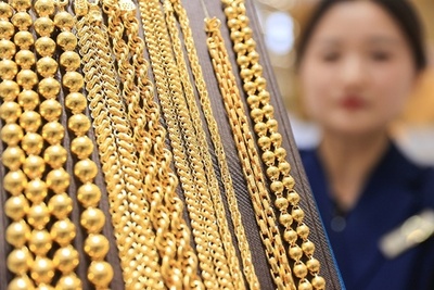 中国での純金アクセサリー価格 グラム当たり約2万円相当に高騰