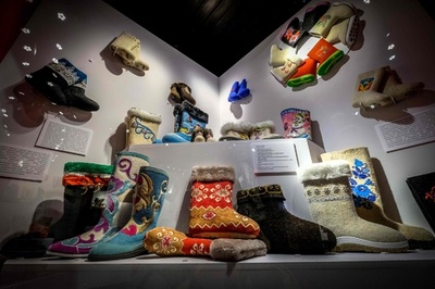 ロシア伝統の羊毛ブーツ「ヴァレンキ」展覧会、ロシアで1/20まで