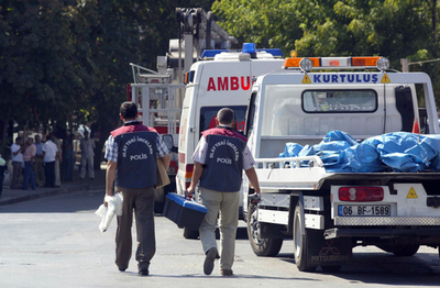 トルコの首都でミニバスに仕掛けられた爆弾を警察が未然処理