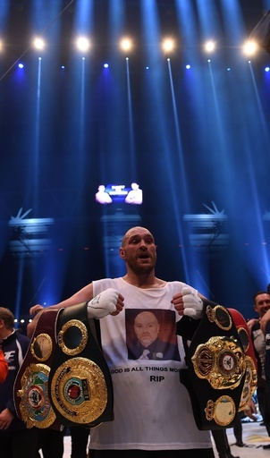 T・フューリーのライセンス停止、英ボクシング管理委