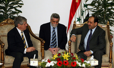 マリキ首相米議員代表団と面会、外国の影響力受け入れを拒否 - イラク