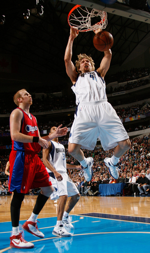 マーベリックス クリッパーズを降し5連勝