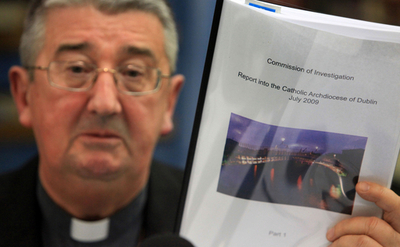 カトリック教会での児童虐待の報告書を発表、教会と政府が謝罪 アイルランド