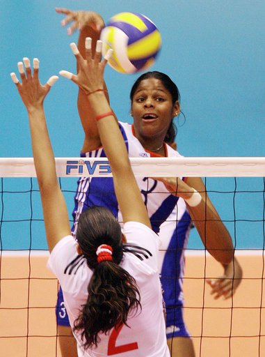 キューバ ペルーに完勝で大会3勝目