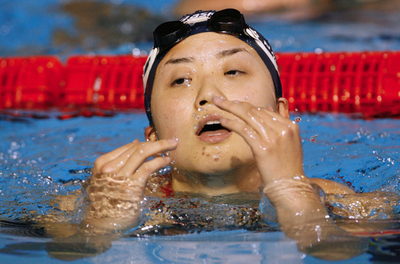 ＜第12回世界水泳選手権＞競泳、中村礼子 女子200メートル背泳ぎで今大会2個目の銅メダルを獲得 - オーストラリア