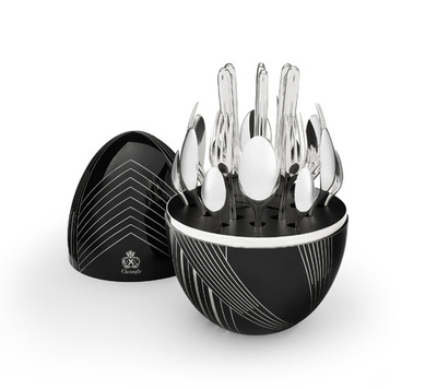 「クリストフル x カール・ラガーフェルド」世界限定1000個発売