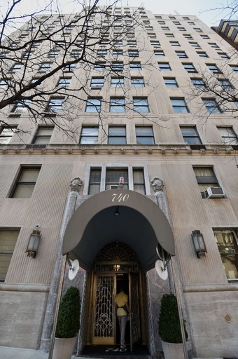 フランス国連大使の豪邸、48億円で売り出し中 NY