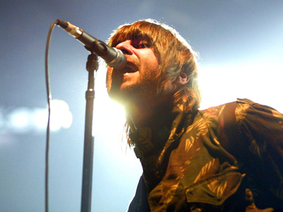 今をときめくバンドがビートルズの「サージェント・ペパーズ」をカヴァー - 英国