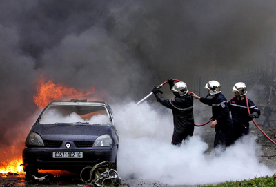 アルジェの連続テロ事件、アルカイダが犯行声明 - アルジェリア