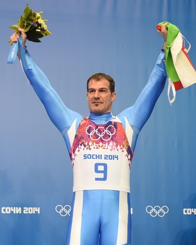 リュージュ男子のツェゲラー、冬季五輪新の6大会連続メダル