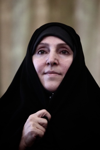イラン、革命後初めて女性大使を任命