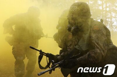 シンガポール・懲役刑後に再び入隊 [KWレポート 韓国“総”激怒の兵役不正 (8)]