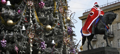 ロシア、サンタクロースの否定CMは違法？