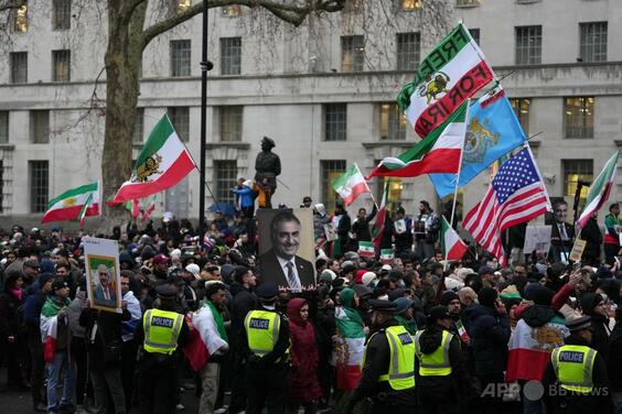 イラン反政府抗議を支持、ロンドンやパリなどでデモ集会
