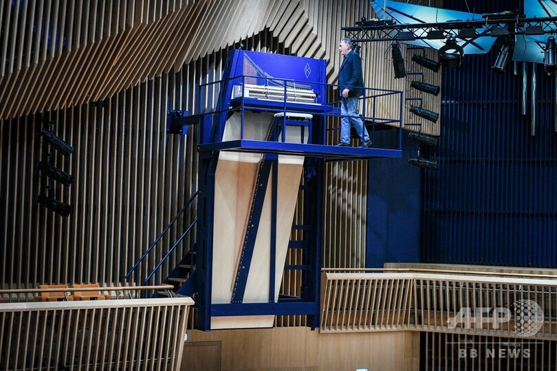 世界最大のグランドピアノ、音楽を新たな高みに ラトビア