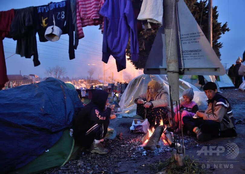 EU首脳、移民・難民のトルコ送還案で合意