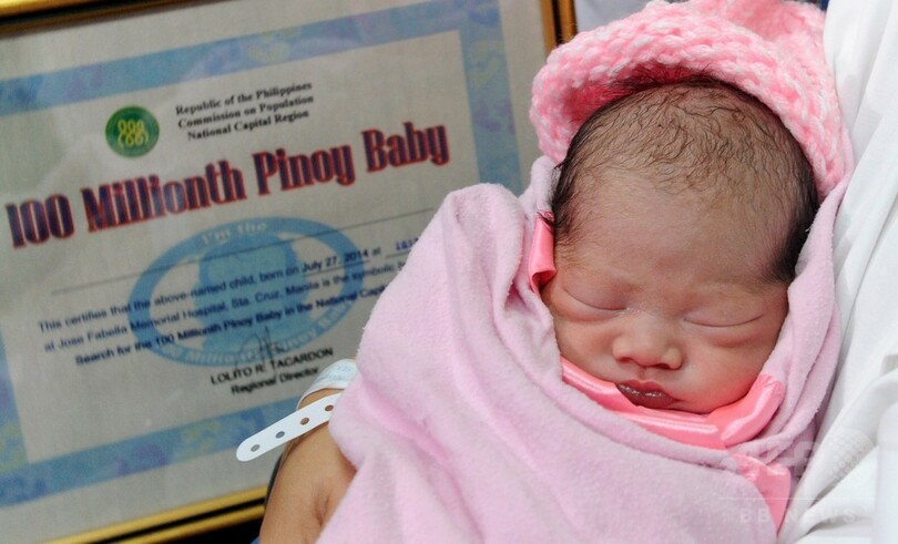 フィリピンで 1億人目の赤ちゃん 誕生 写真5枚 国際ニュース Afpbb News